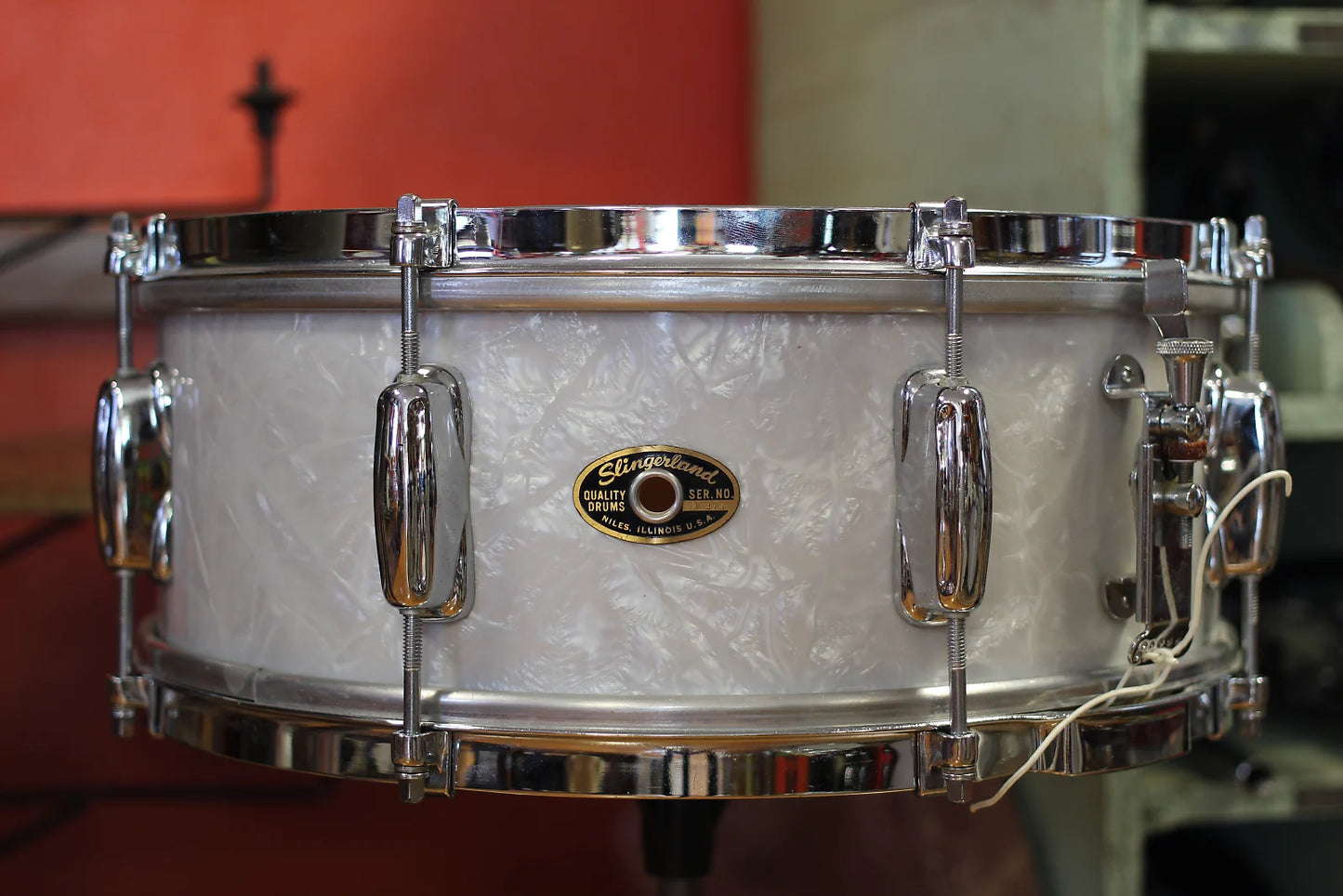 1962 Slingerland 5.5"X14" Student Model Snare Drum in White Marine Pearl