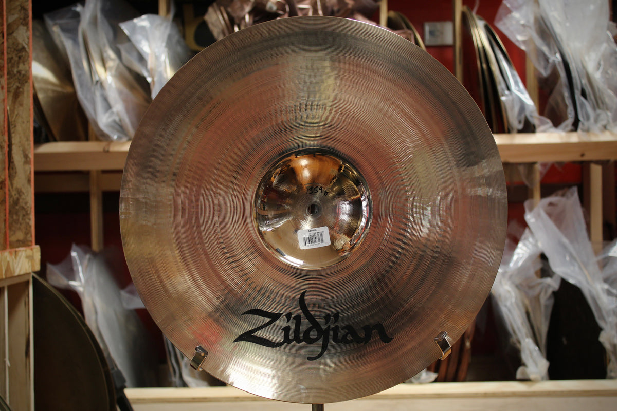 Zildjian 18" A Custom Crash 1359g