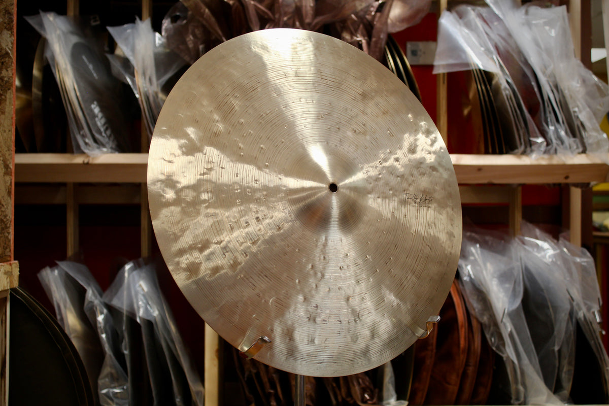 Timothy Roberts 20" Sound re:Creation Dark Ride 2510g