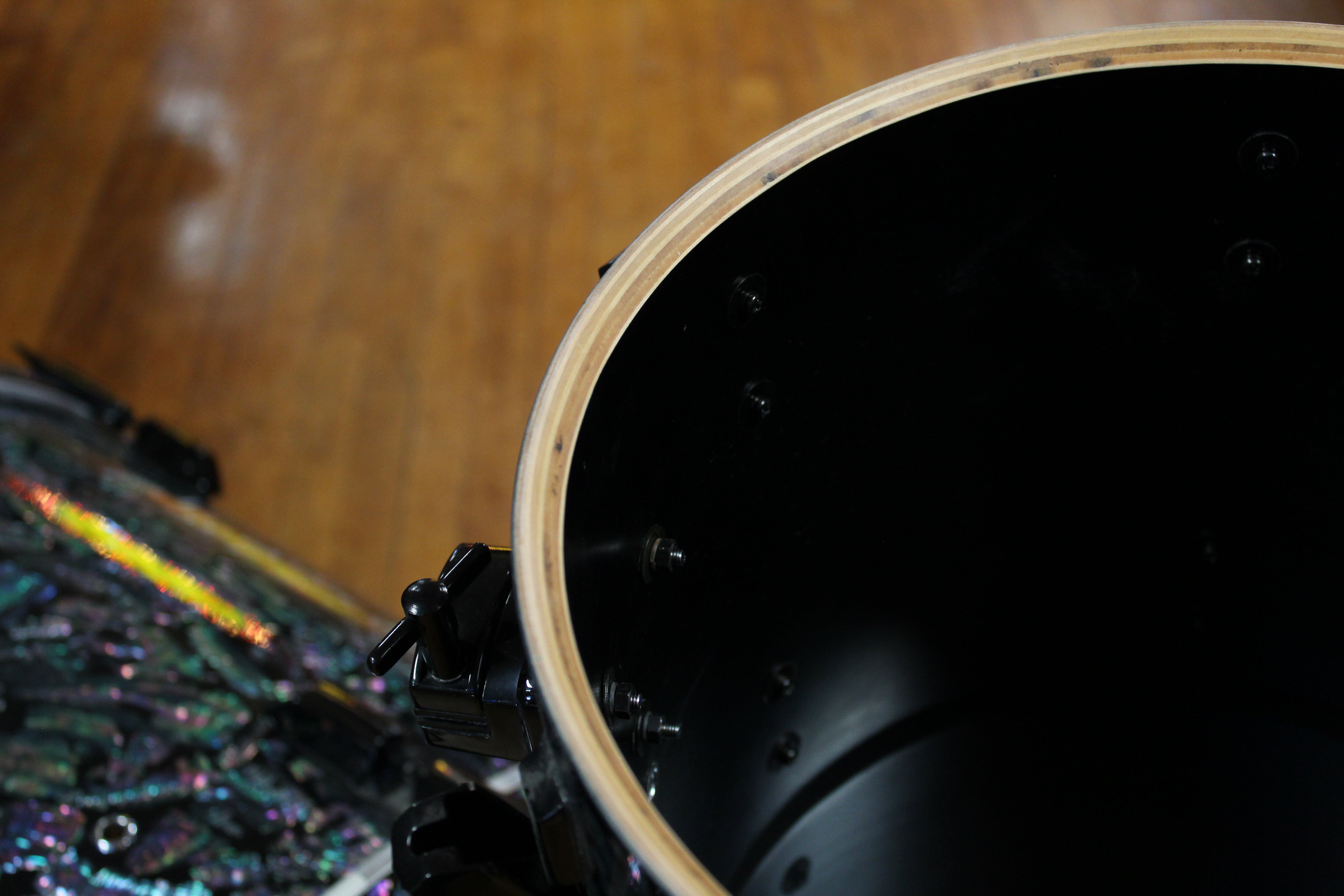 1991 Pearl Zenithal Resonator Kit in Mother of Pearl Drum Kit