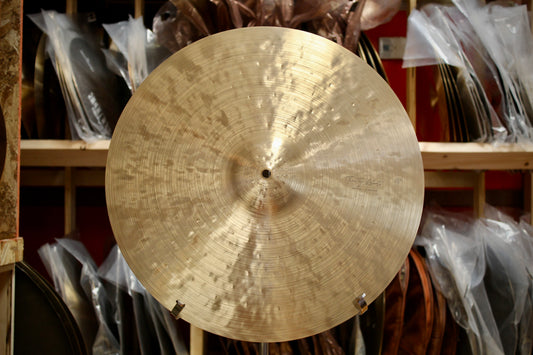 Timothy Roberts 20" Landmark Ride 1903g