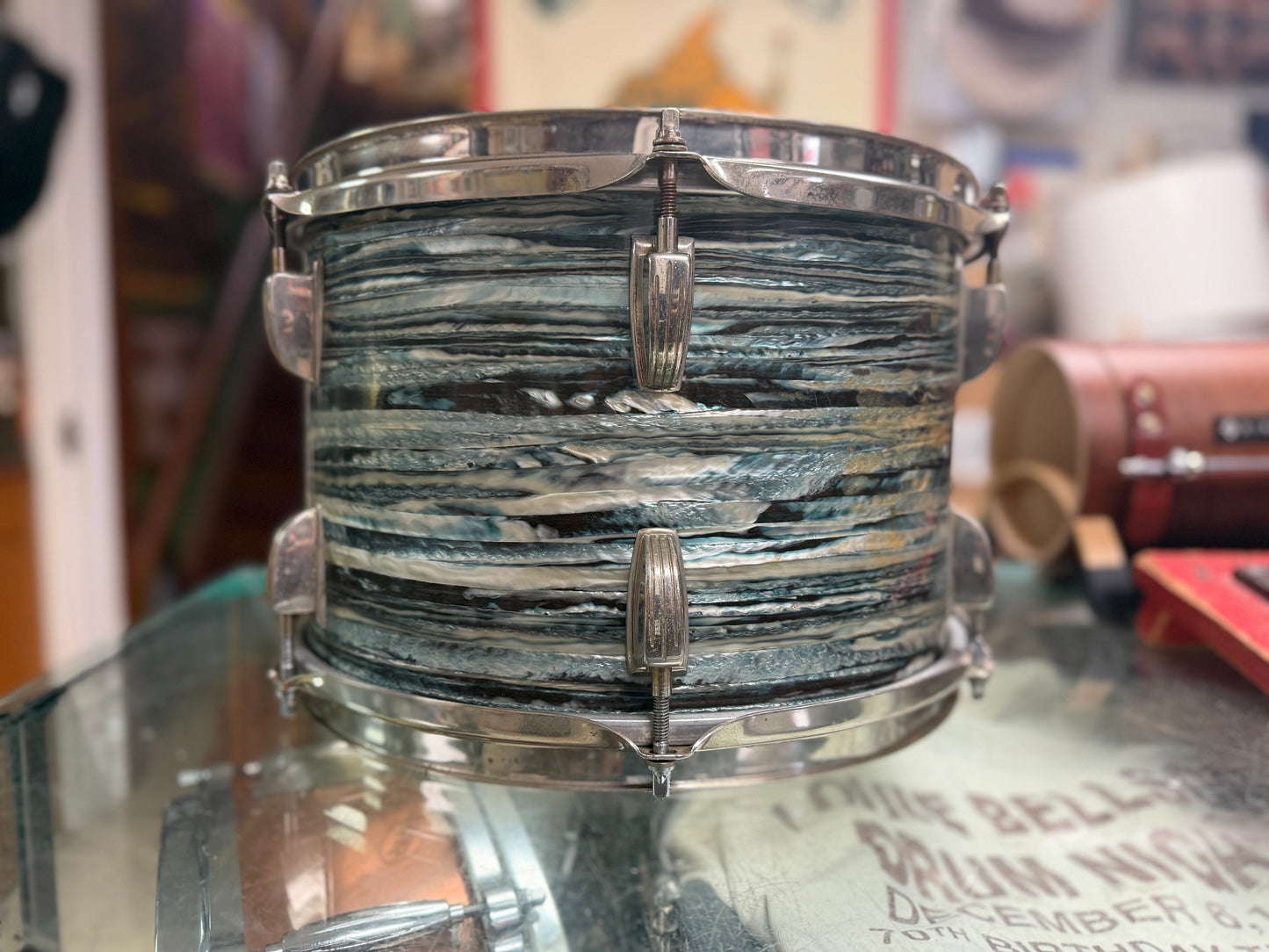 1960s Ludwig 8x12 Tom Tom in Blue Oyster Pearl
