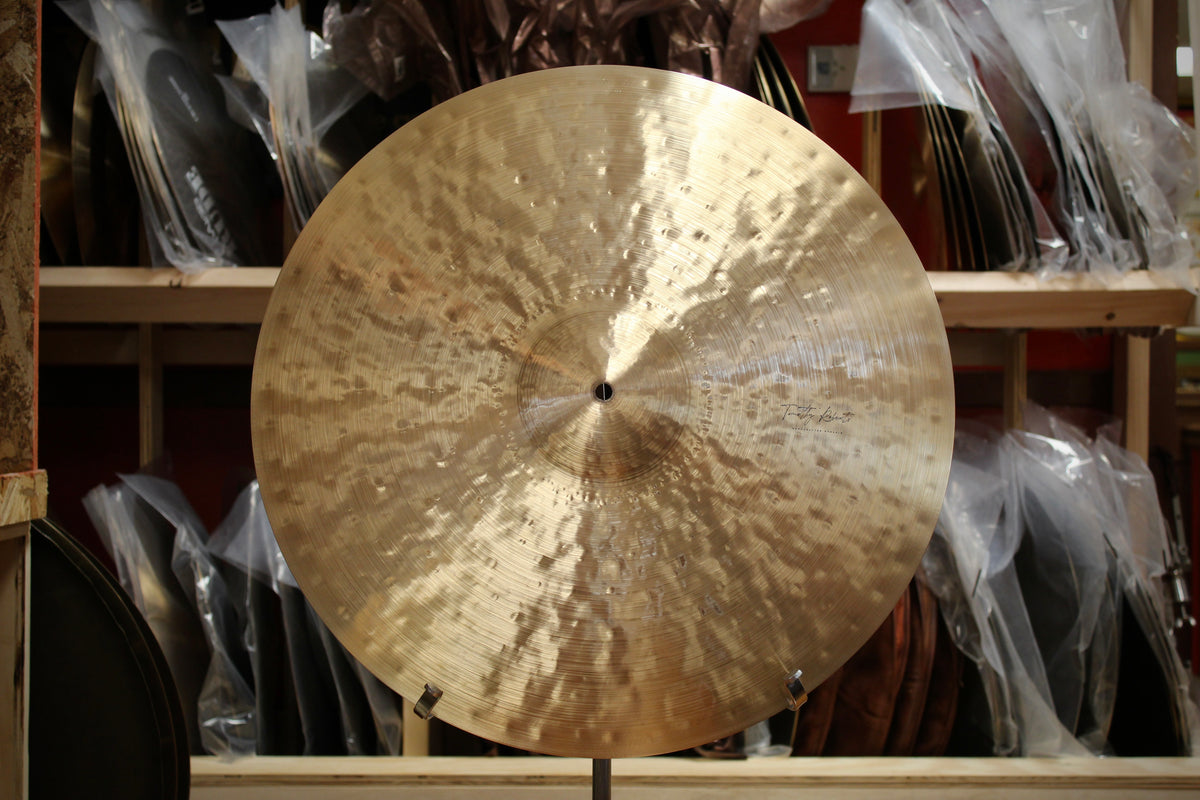 Timothy Roberts 22" Landmark Ride 2415g