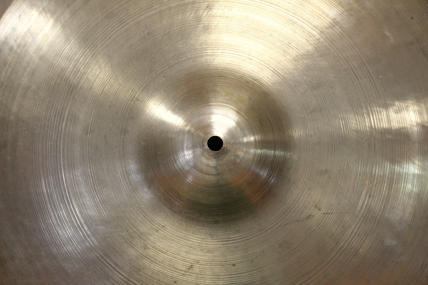 1940-50s A. Zildjian 18" Transition Stamp "Medium Ride" 1317g
