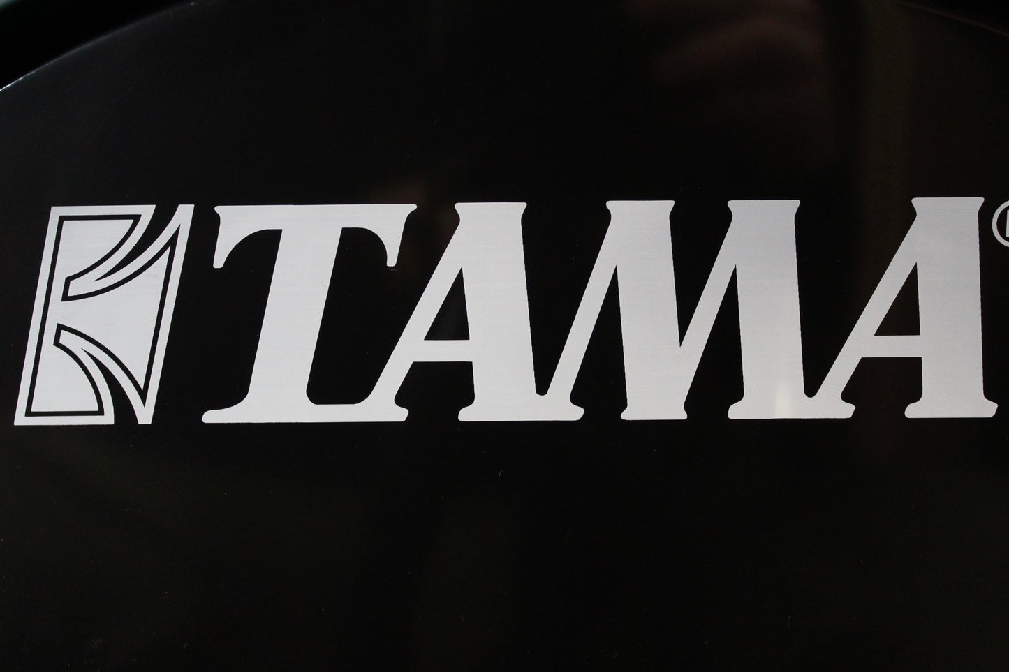 Tama Starclassic Walnut Birch Outfit in Satin Sapphire Fade 14x20 8x12 14x14