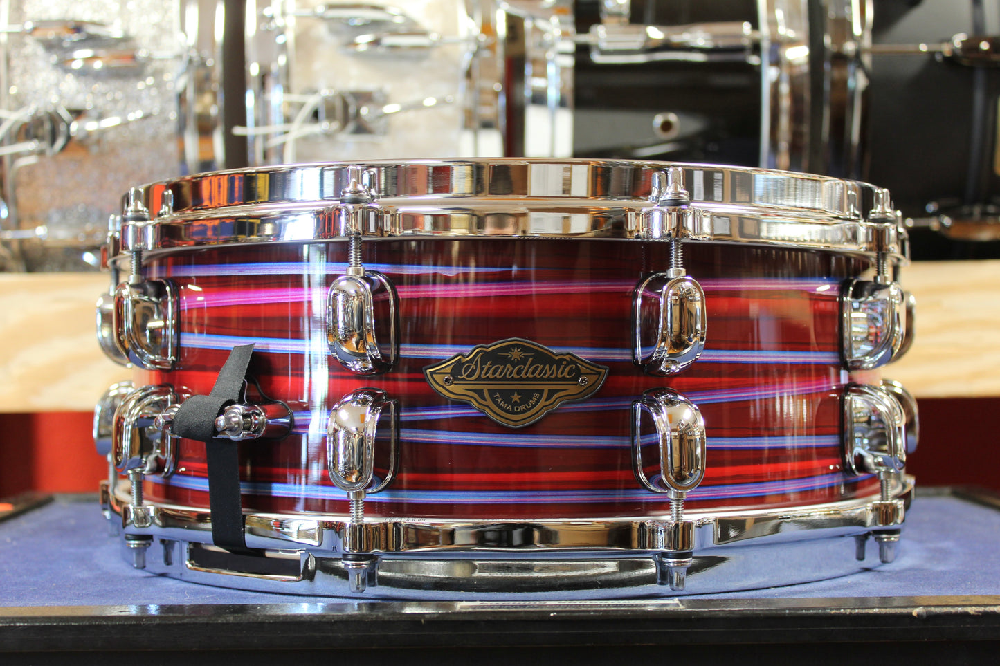Tama Starclassic 5.5x14 Walnut/Birch Snare Drum in Lacquer Phantasm Oyster