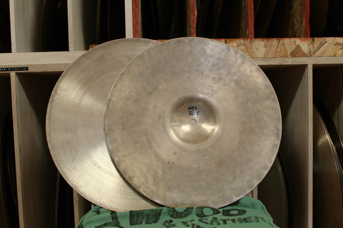 1980/90s Zildjian 14" K and A. Hi-Hat Mixed Pair 1055/1286g
