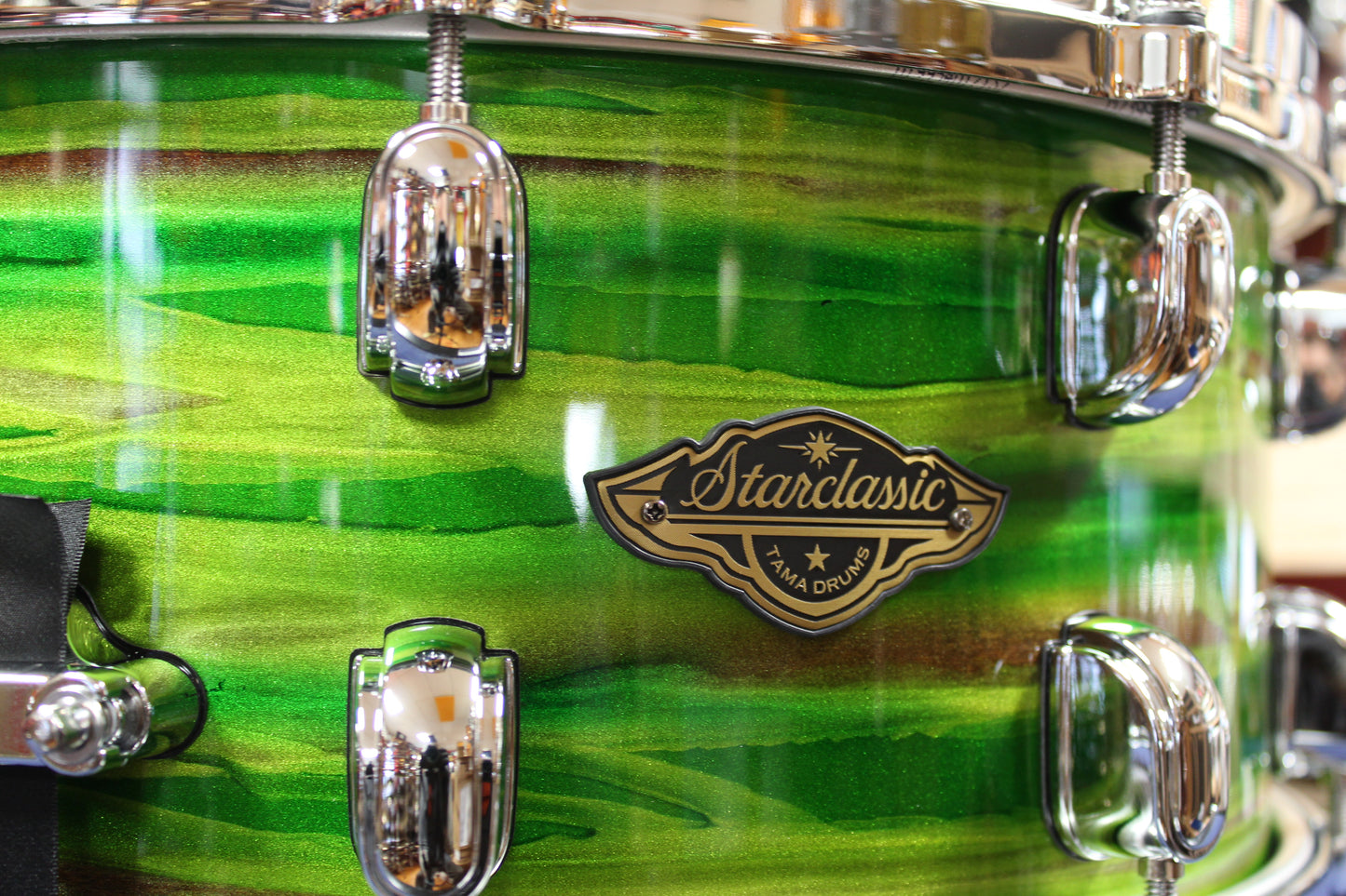 Tama Starclassic 6.5x14 Walnut/Birch Snare Drum in Lacquer Shamrock Oyster