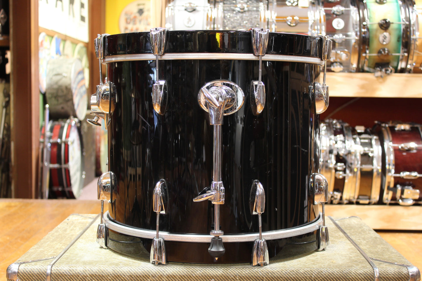 Gretsch Renown Outfit in Black Lacquer 14x18 8x12 14x14