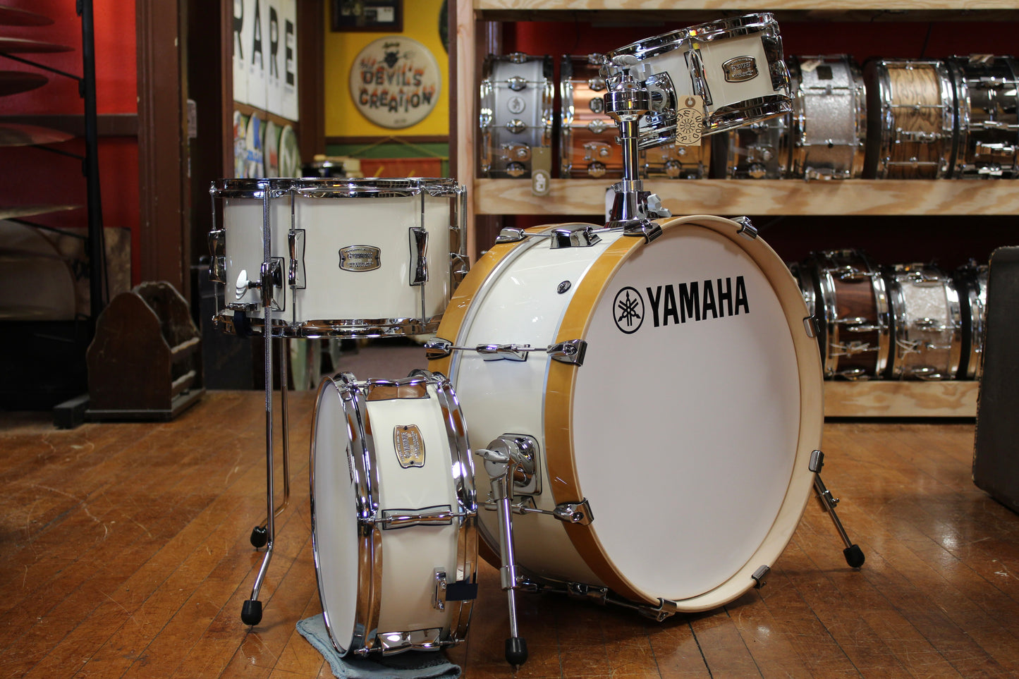 Yamaha SBP0F4H Stage Custom Hip 4-piece Shell Pack - Classic White