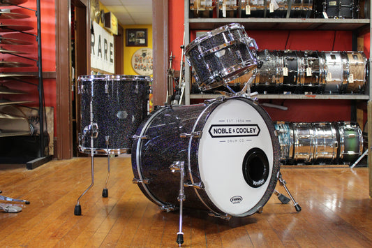 Noble and Cooley Horizon Series Outfit in Rainbow Sparkle 16x20 8x12 14x14