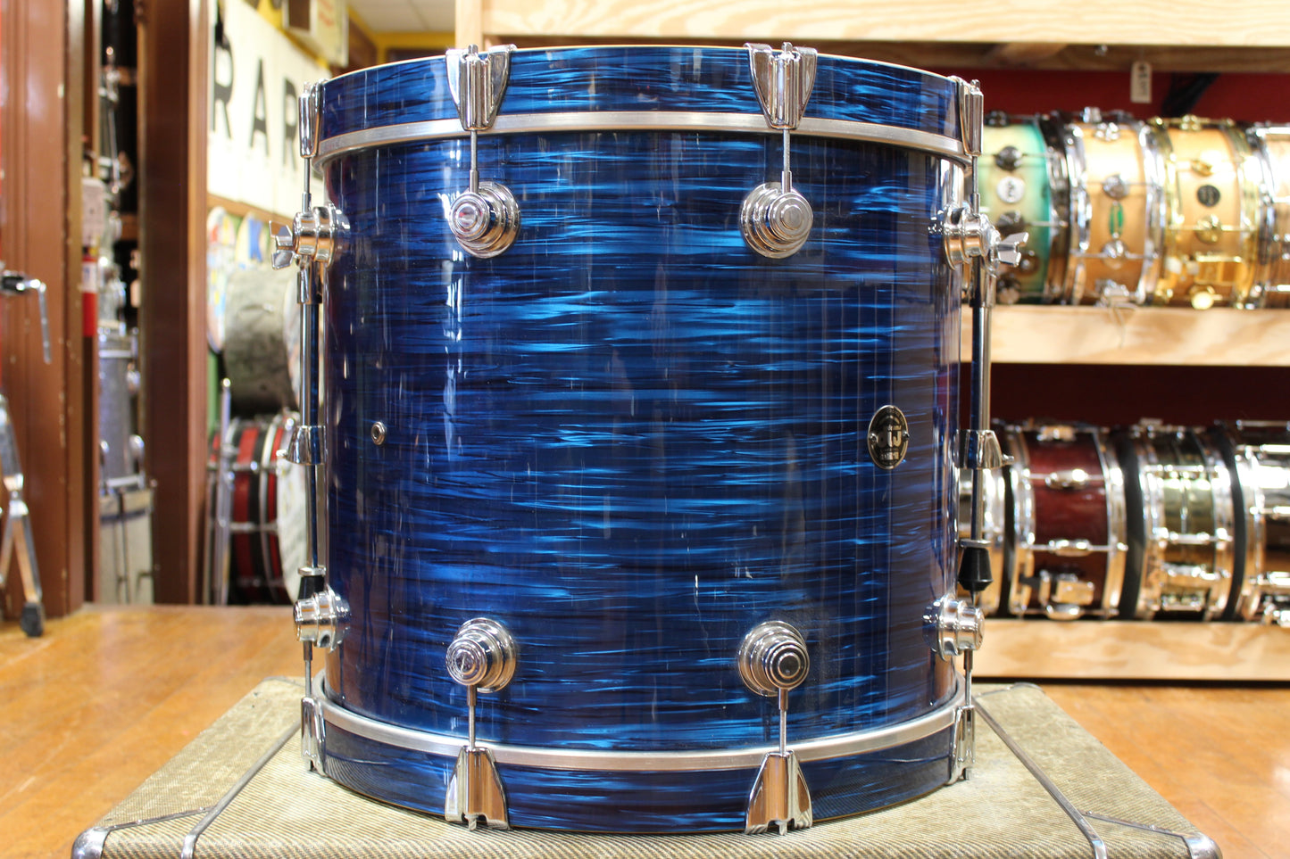 2001 DW Pre-Collectors Series Outfit in Deep Blue Oyster 18x20 8x10 9x12 11x14