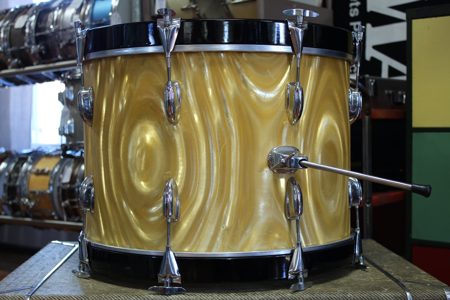 1970s Slingerland Drum kit in Gold Satin Flame Pearl 14x20 16x16 9x13