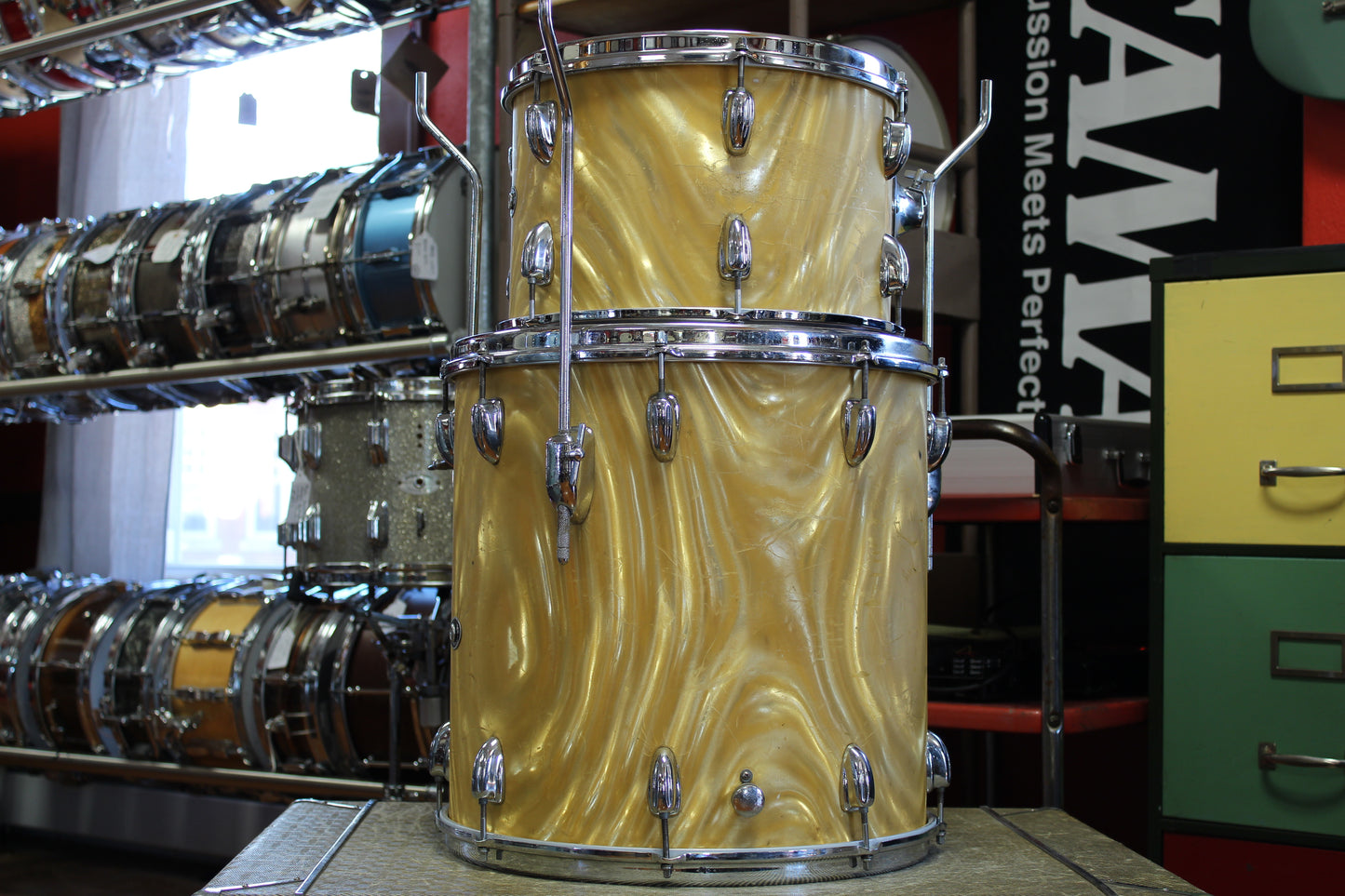 1970s Slingerland Drum kit in Gold Satin Flame Pearl 14x20 16x16 9x13