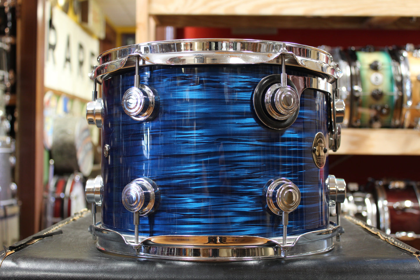 2001 DW Pre-Collectors Series Outfit in Deep Blue Oyster 18x20 8x10 9x12 11x14