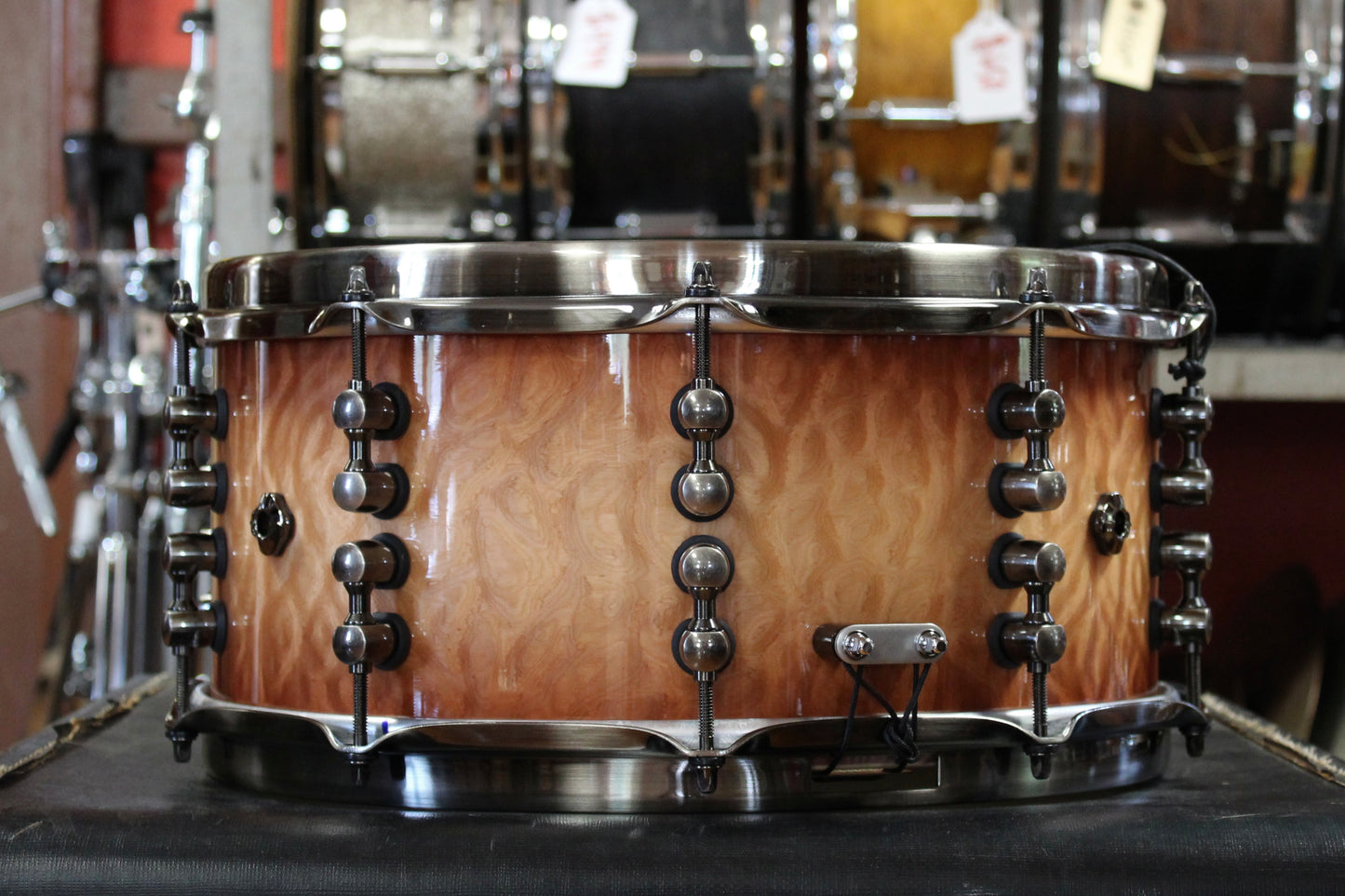 Mapex Black Panther Design Lab 6.5x14 Versatus Snare Drum in Peach Burl Burst