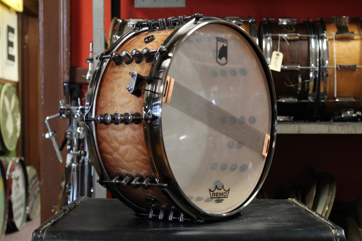 Mapex Black Panther Design Lab 6.5x14 Versatus Snare Drum in Peach Burl Burst