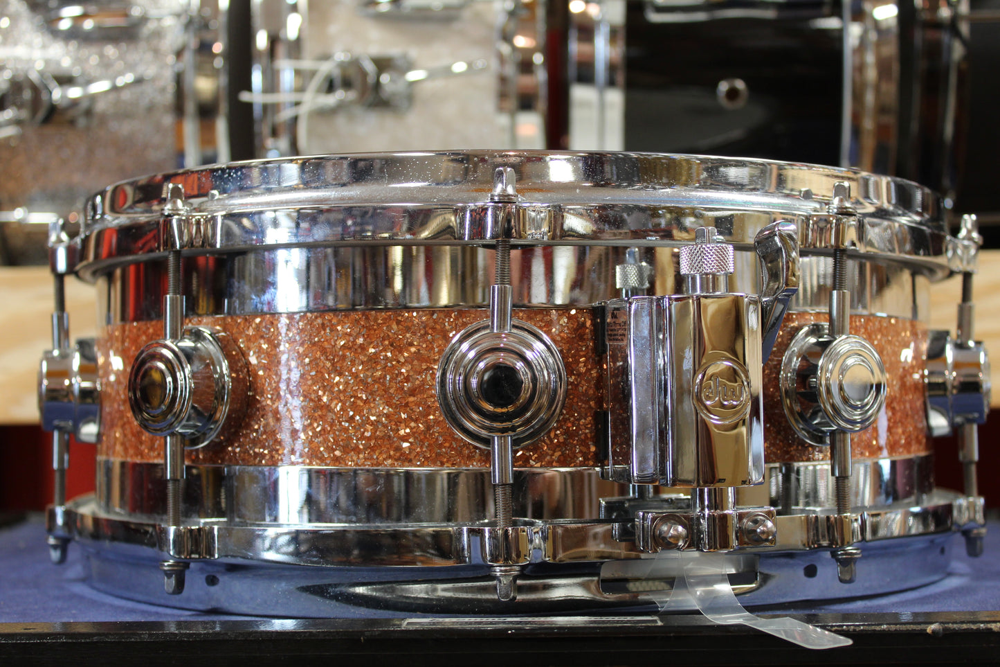 DW 5x14 Edge Series Snare Drum in Champagne Glass Glitter