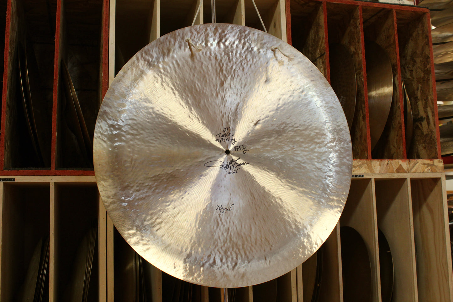 Cymbal Craftsman 27" Hand-Hammered Turkish Style Gong 4753g