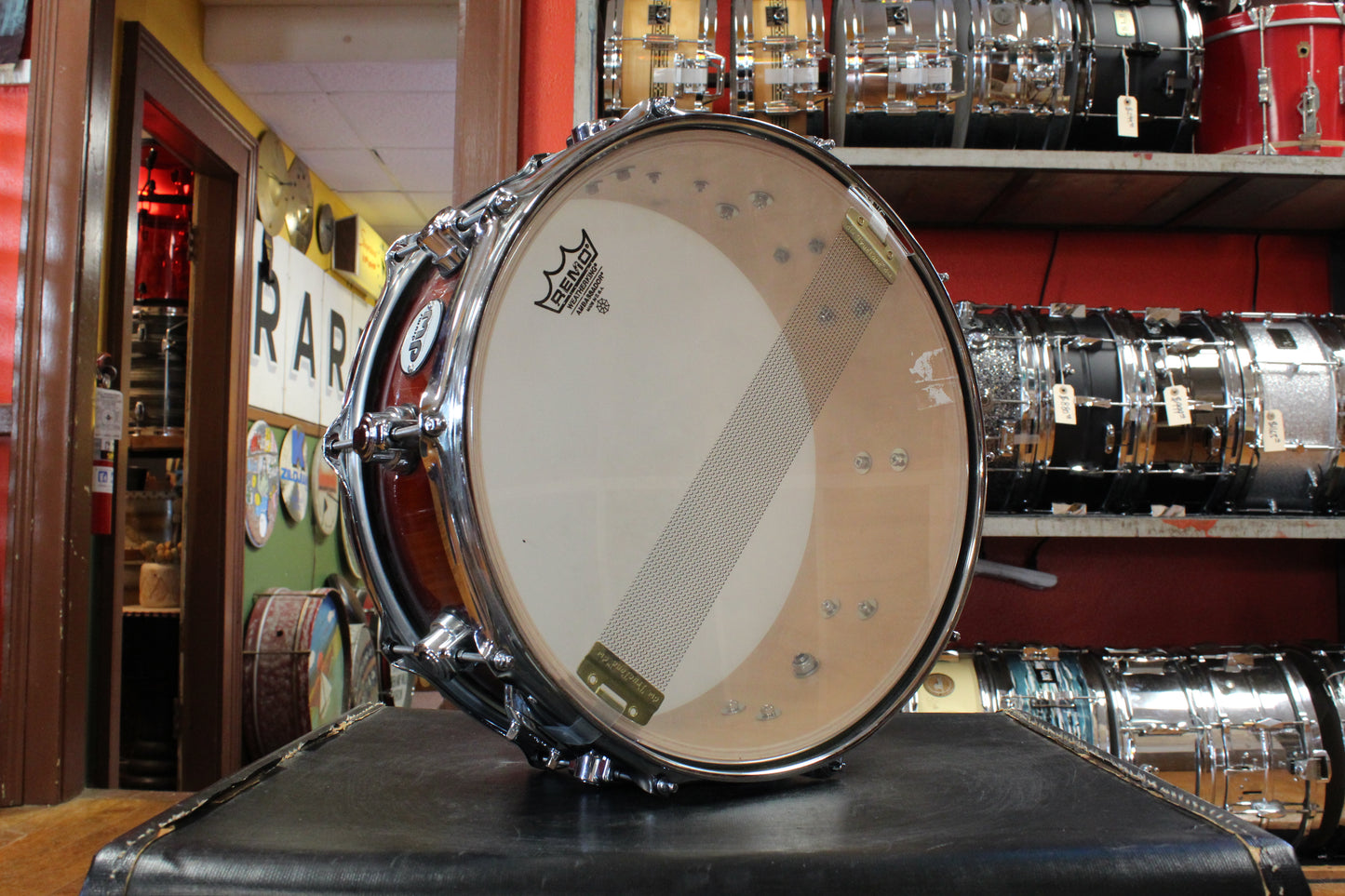 DW 5.5x14 Design Series Snare Drum in Tobacco Fade