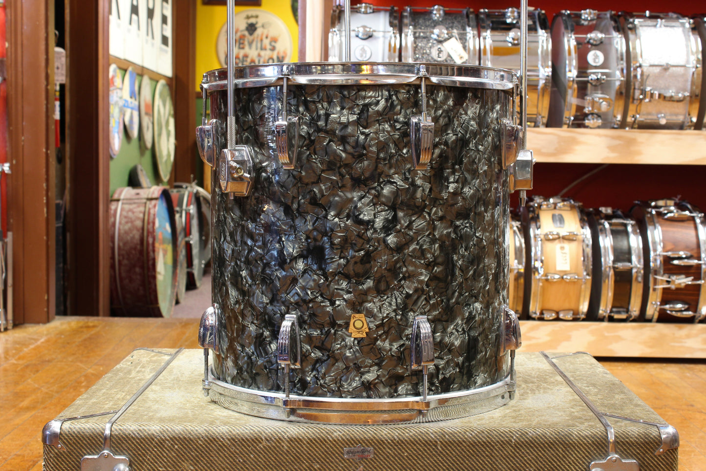 1960s Ludwig Super Classic Outfit in Black Diamond Pearl 14x22 9x13 16x16