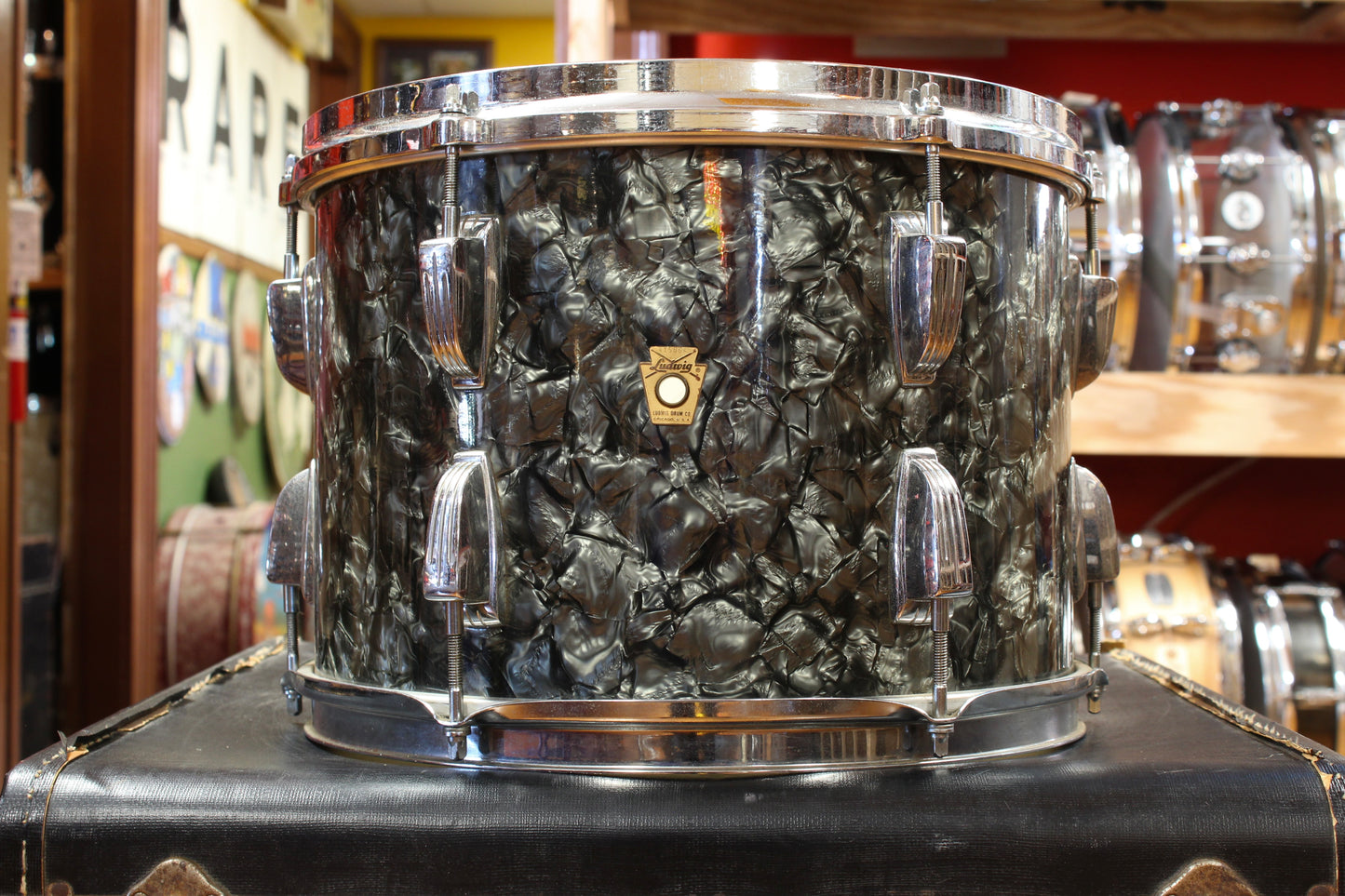 1960s Ludwig Super Classic Outfit in Black Diamond Pearl 14x22 9x13 16x16