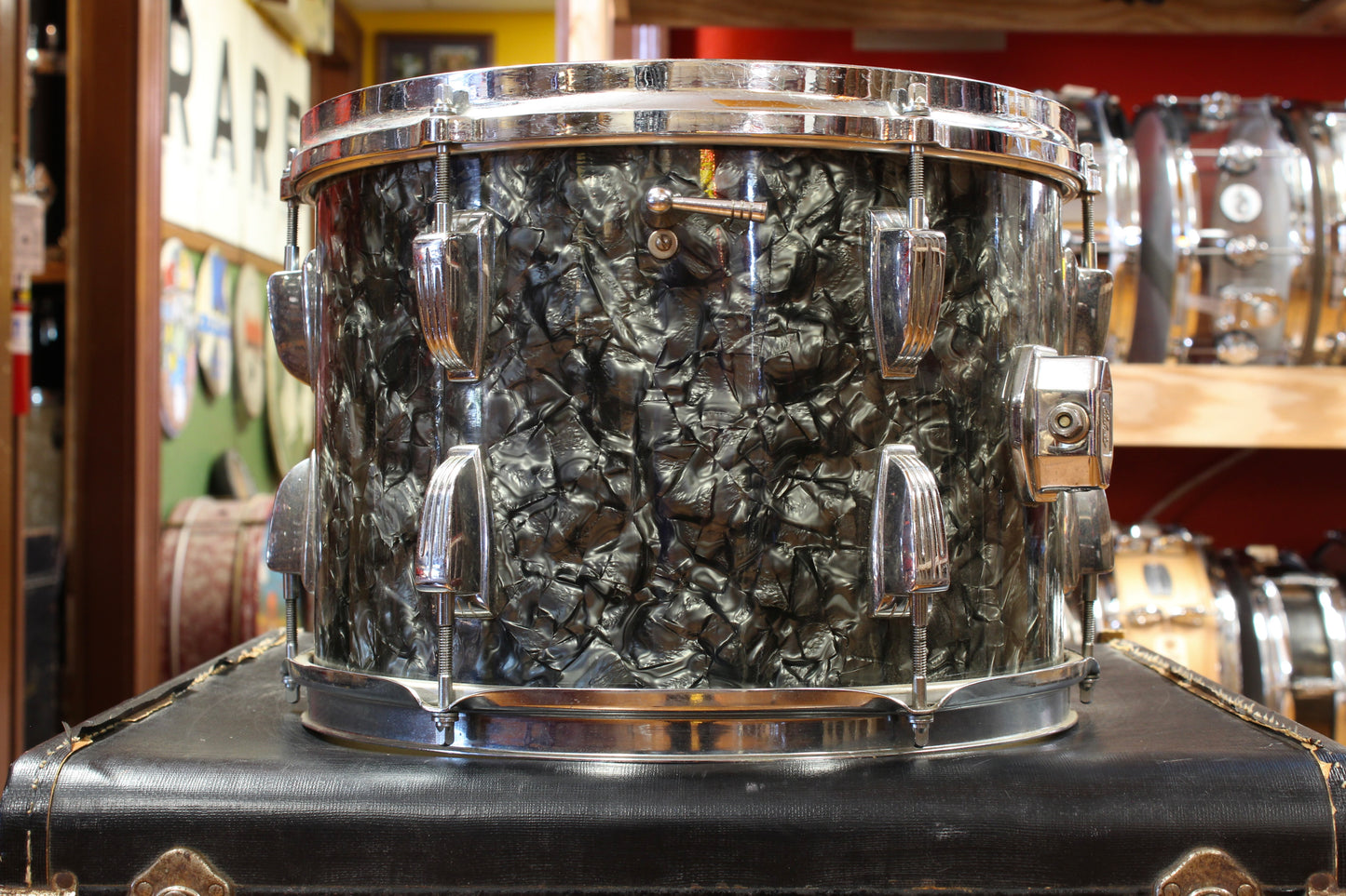 1960s Ludwig Super Classic Outfit in Black Diamond Pearl 14x22 9x13 16x16