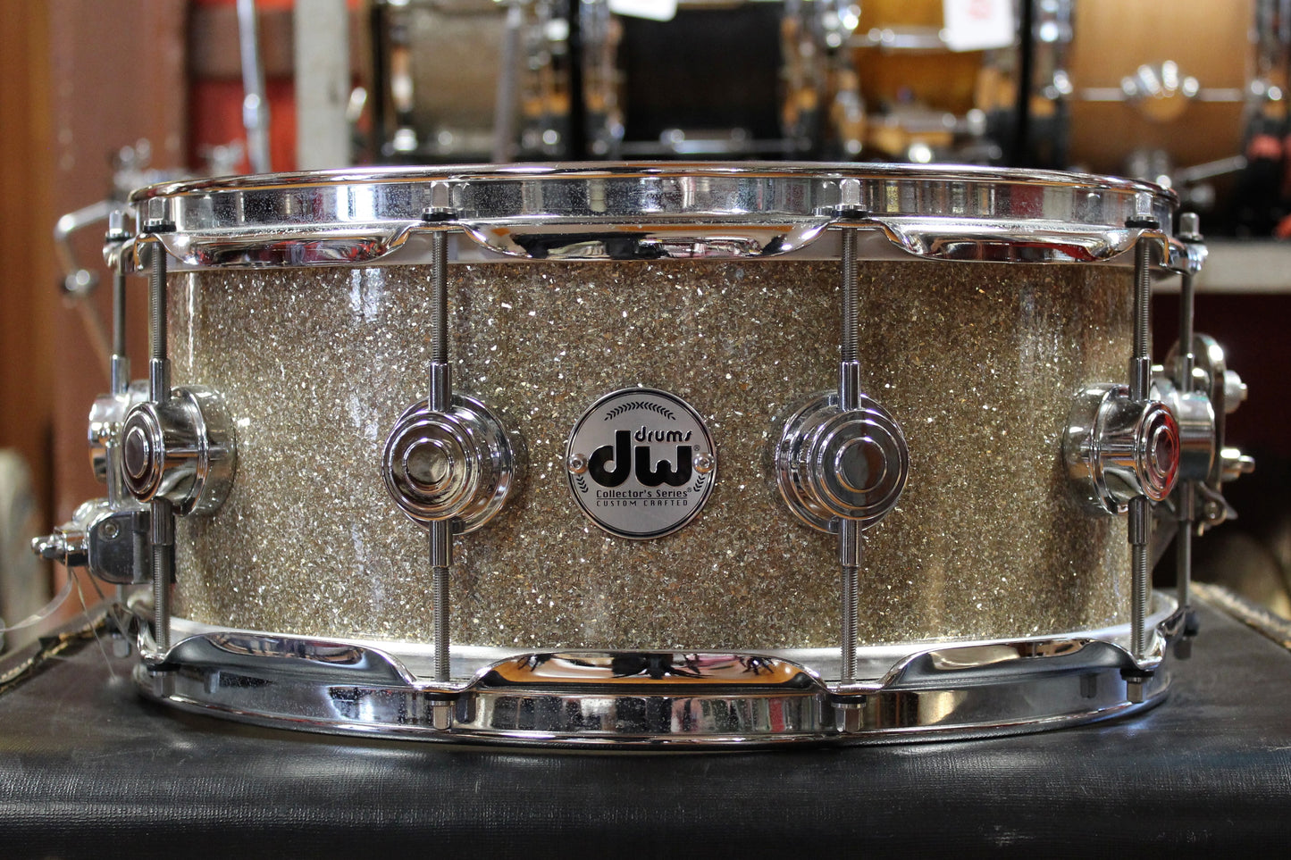 DW 5.5x14 Collector's Series Snare Drum in Silver Sparkle