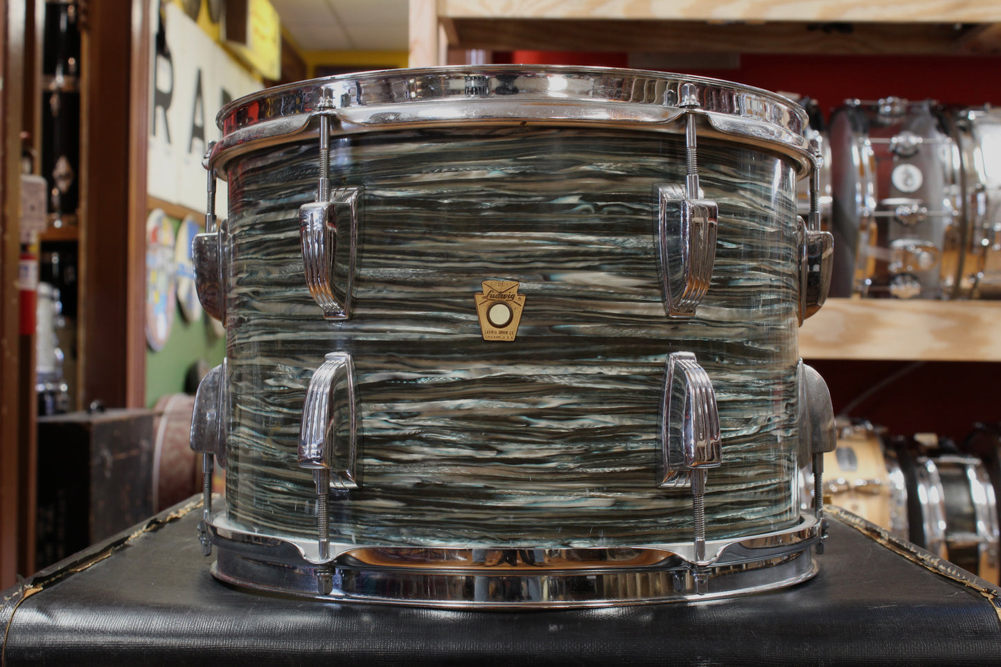 1960s Ludwig Super Classic Outfit in Blue Oyster Pearl 14x22 9x13 16x16