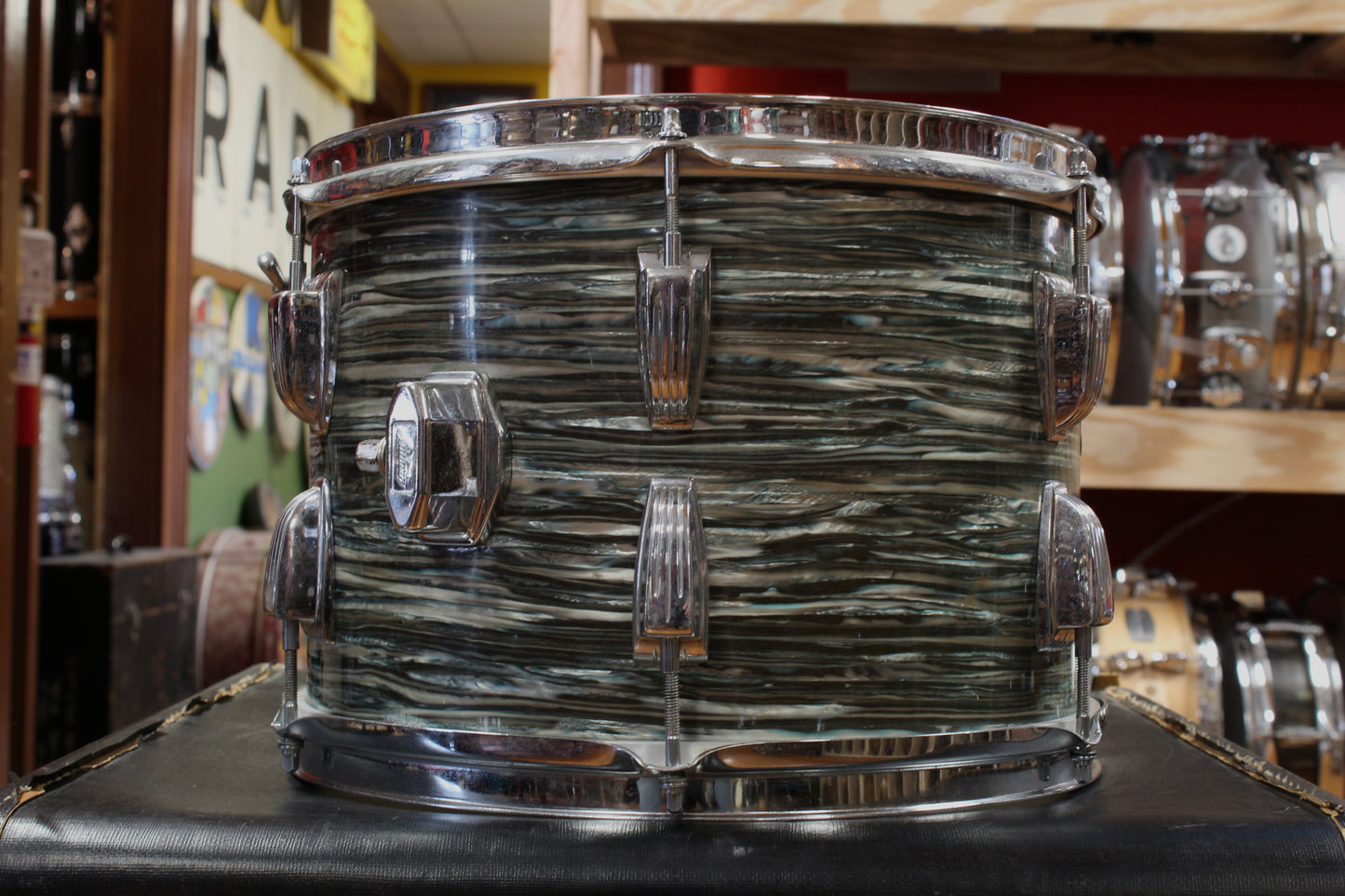 1960s Ludwig Super Classic Outfit in Blue Oyster Pearl 14x22 9x13 16x16