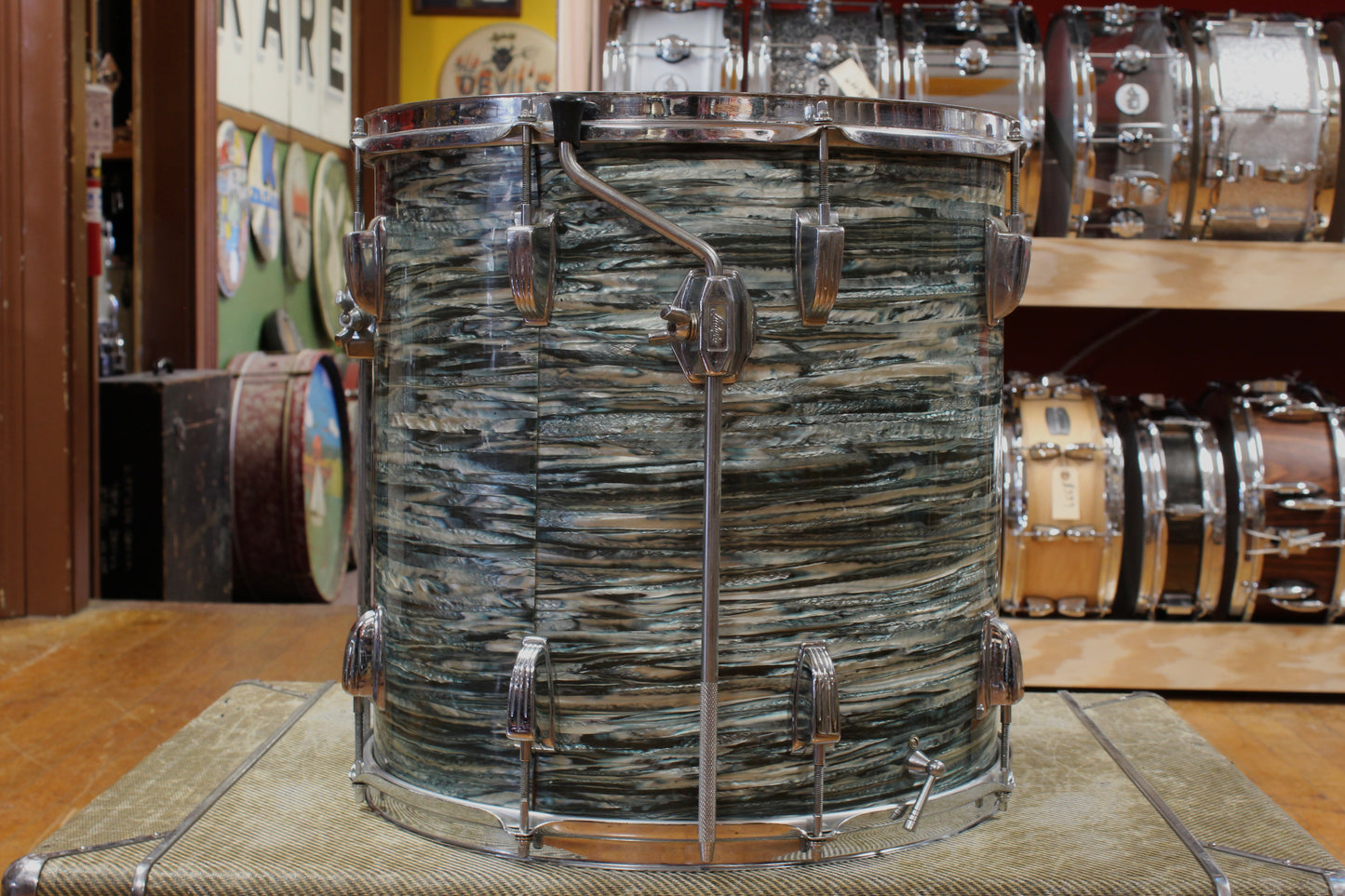 1960s Ludwig Super Classic Outfit in Blue Oyster Pearl 14x22 9x13 16x16