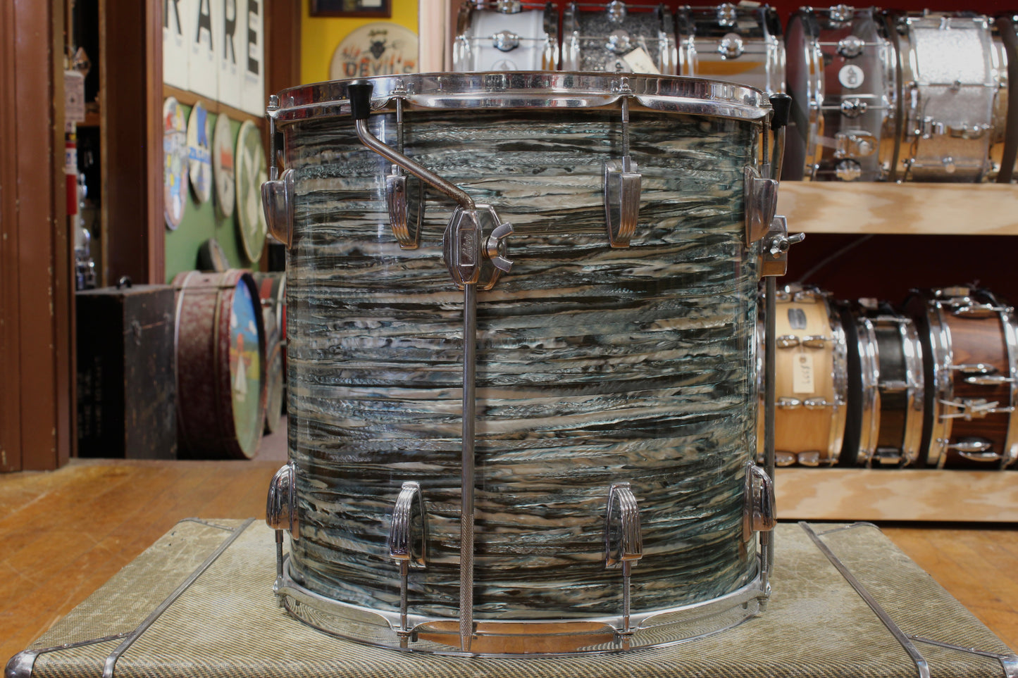 1960s Ludwig Super Classic Outfit in Blue Oyster Pearl 14x22 9x13 16x16