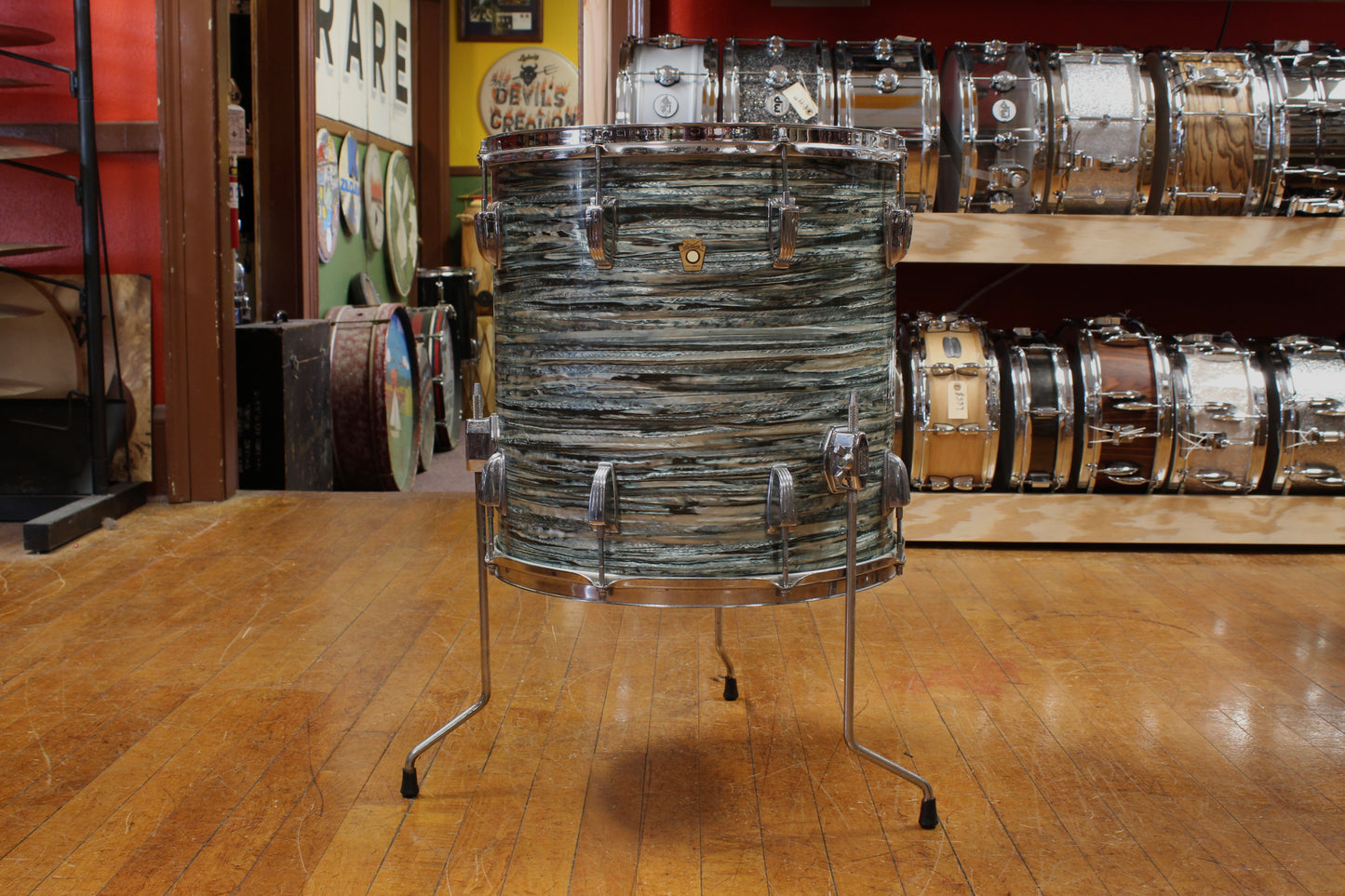 1960s Ludwig Super Classic Outfit in Blue Oyster Pearl 14x22 9x13 16x16