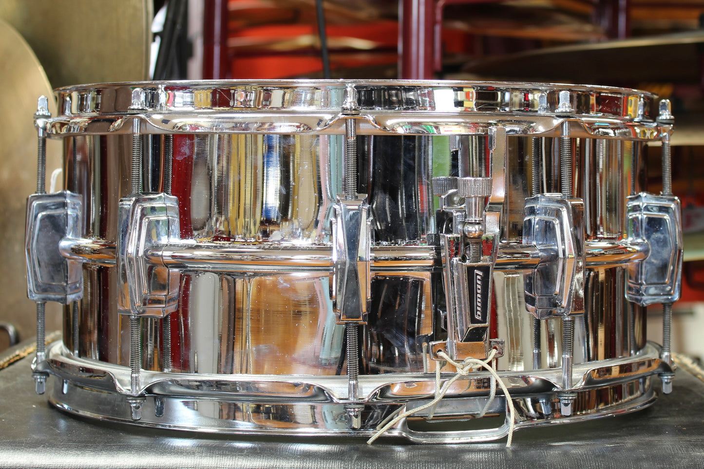 1970's LM402 Ludwig 6.5"x14" Supraphonic Snare Drum