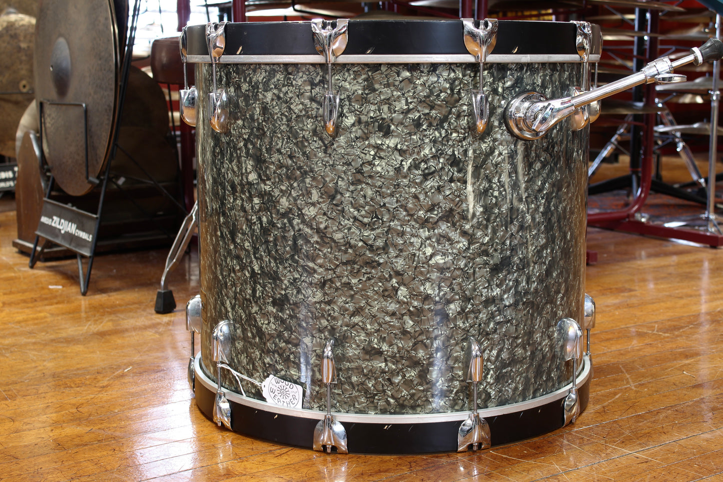 2008 Gretsch USA Custom 20"x24" Bass Drum in Black Diamond Pearl