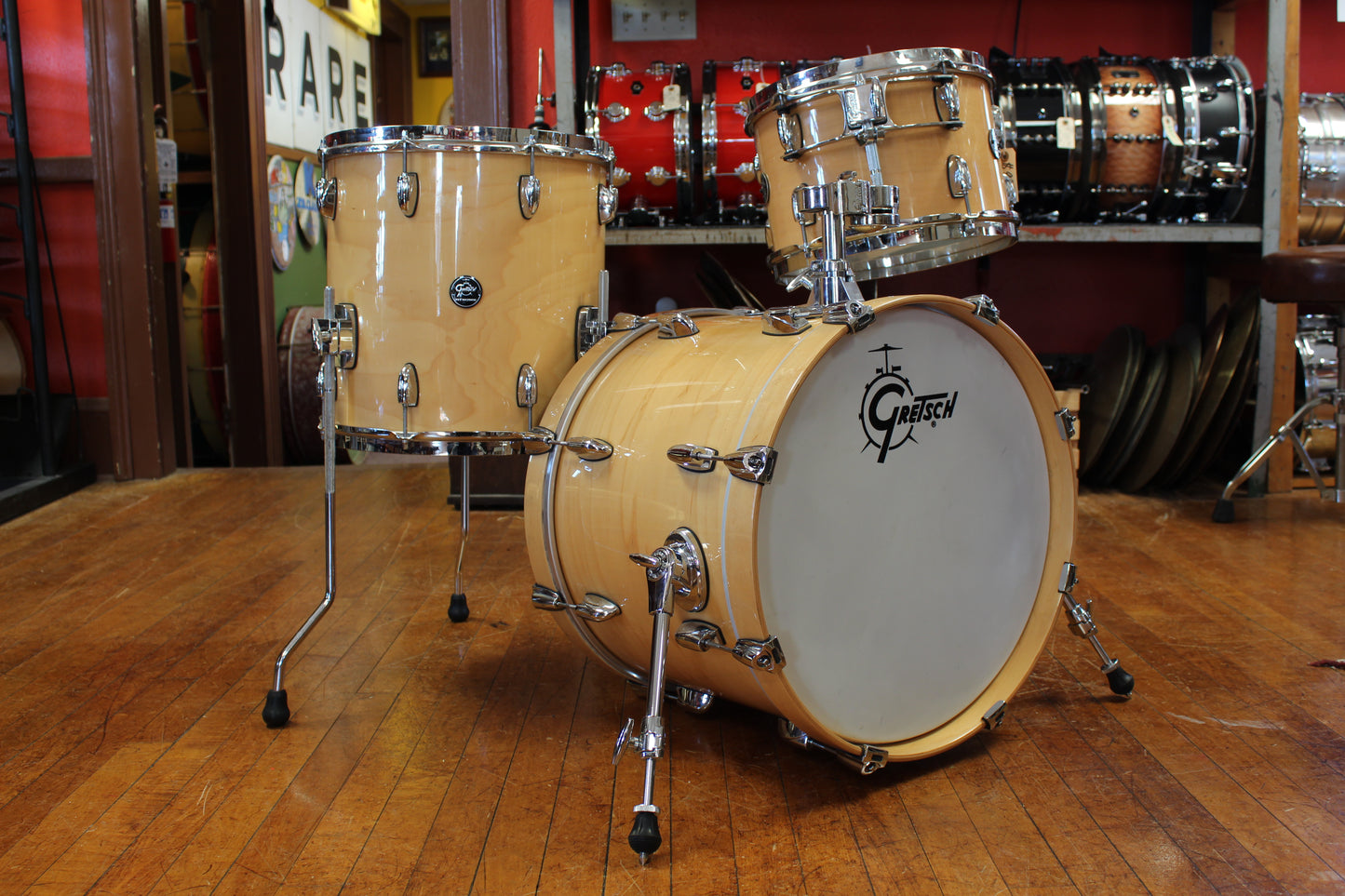 Gretsch Renown Series in Gloss Natural 14x18 8x12 14x14