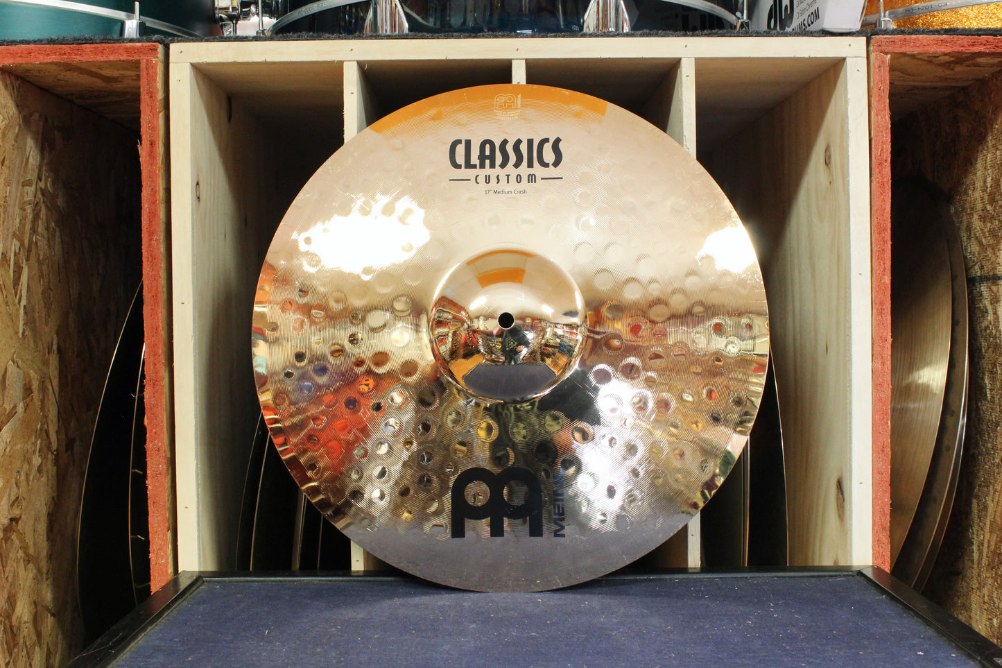 Meinl 17" Classics Custom Medium Crash 1168g - Used
