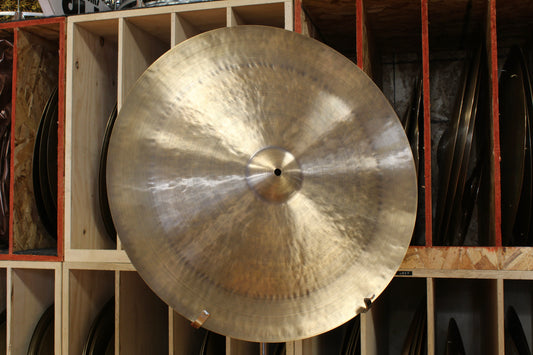 Cymbal & Gong 22" Dark Wide China 1828g