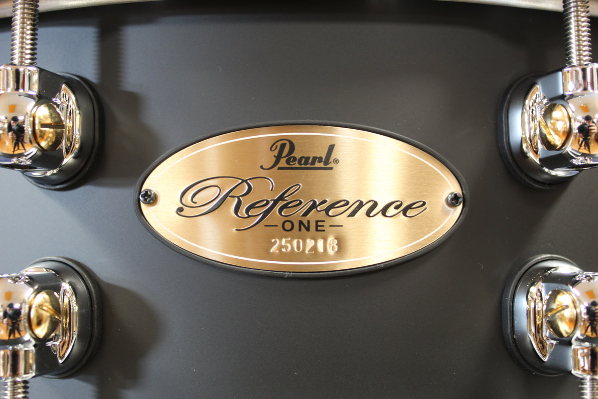 Pearl Reference One 5"x14" Snare Drum in Matte Black