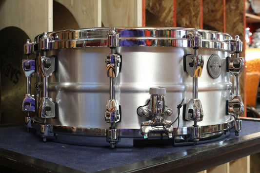 Tama 6x14 Starphonic Aluminum Snare Drum