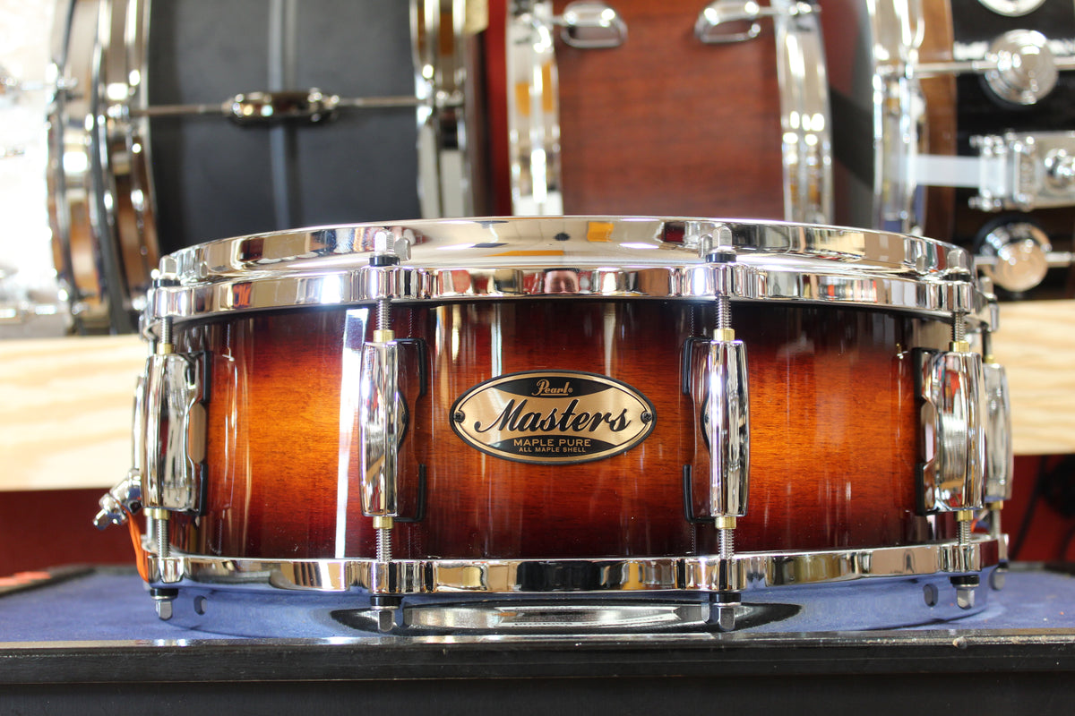 Pearl Masters Maple Pure 5"x14" Snare Drum in Vintage Tobacco Burst
