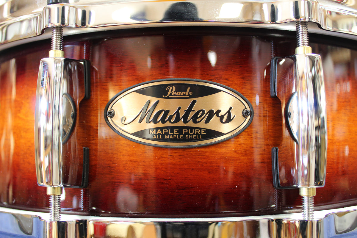 Pearl Masters Maple Pure 5"x14" Snare Drum in Vintage Tobacco Burst