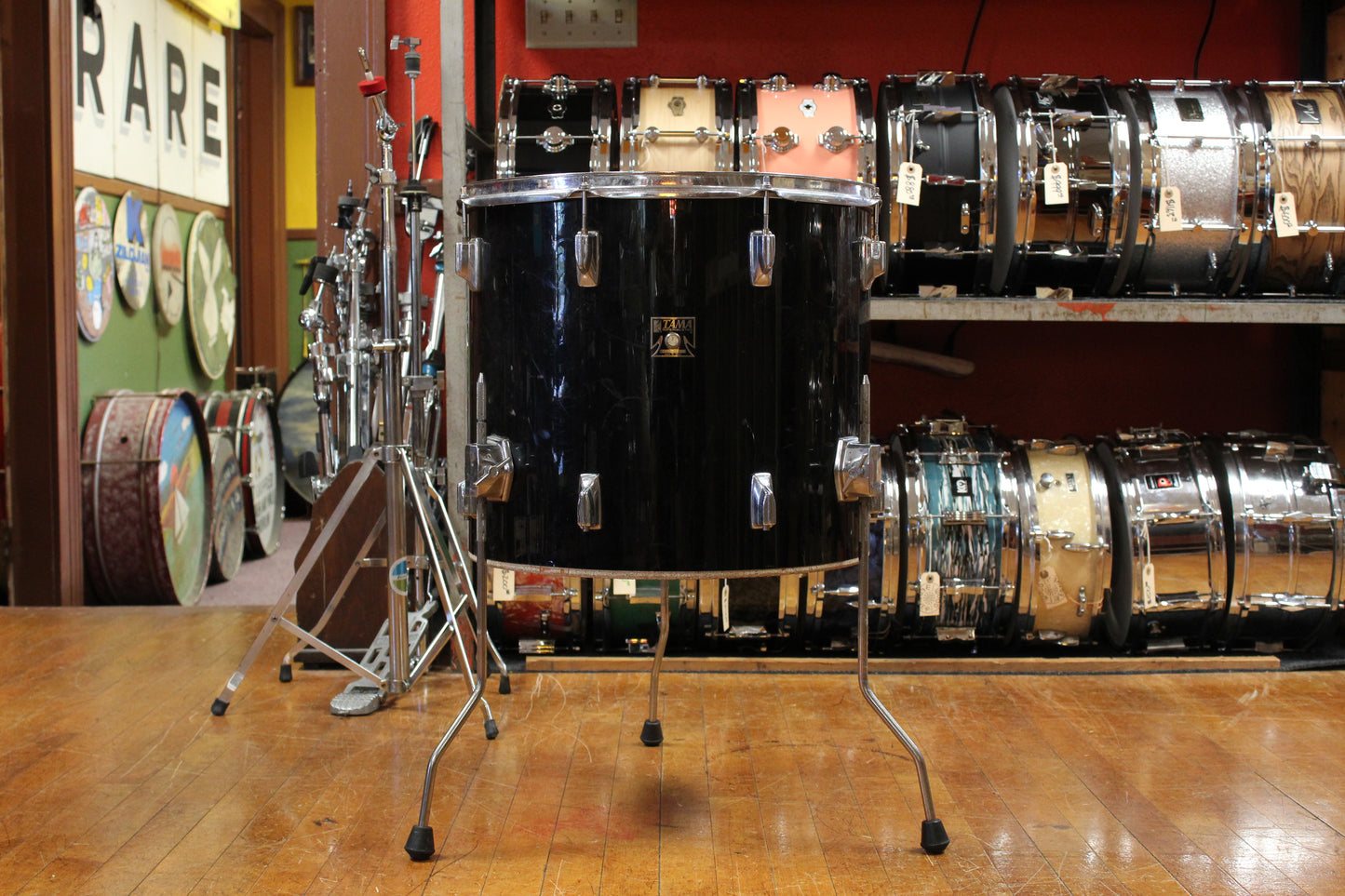 1980s Tama 16x18 Imperialsstar Floor Tom in Piano Black