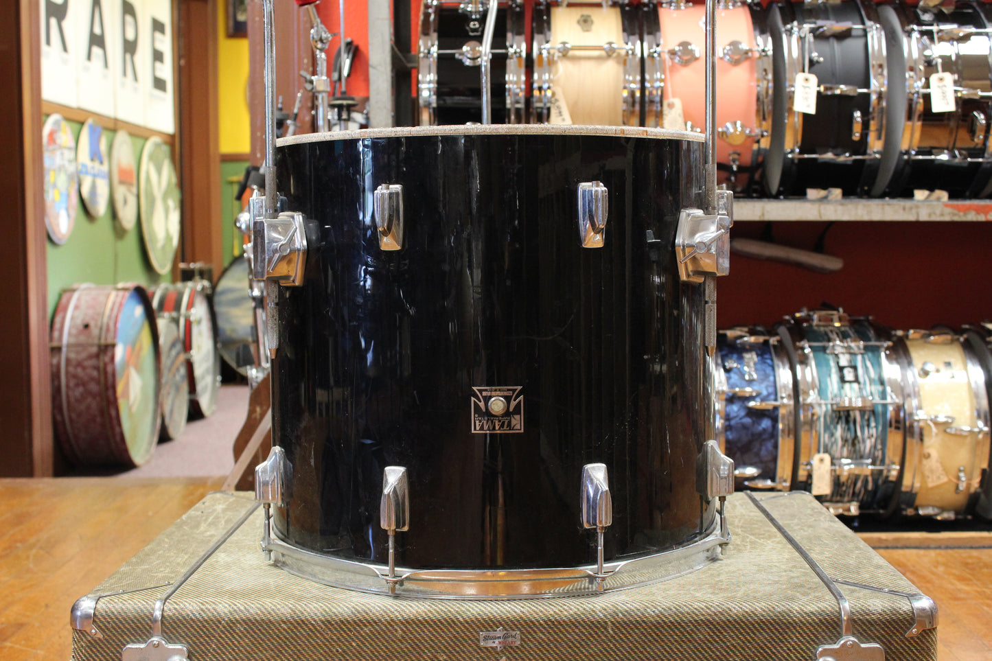 1980s Tama 16x18 Imperialsstar Floor Tom in Piano Black