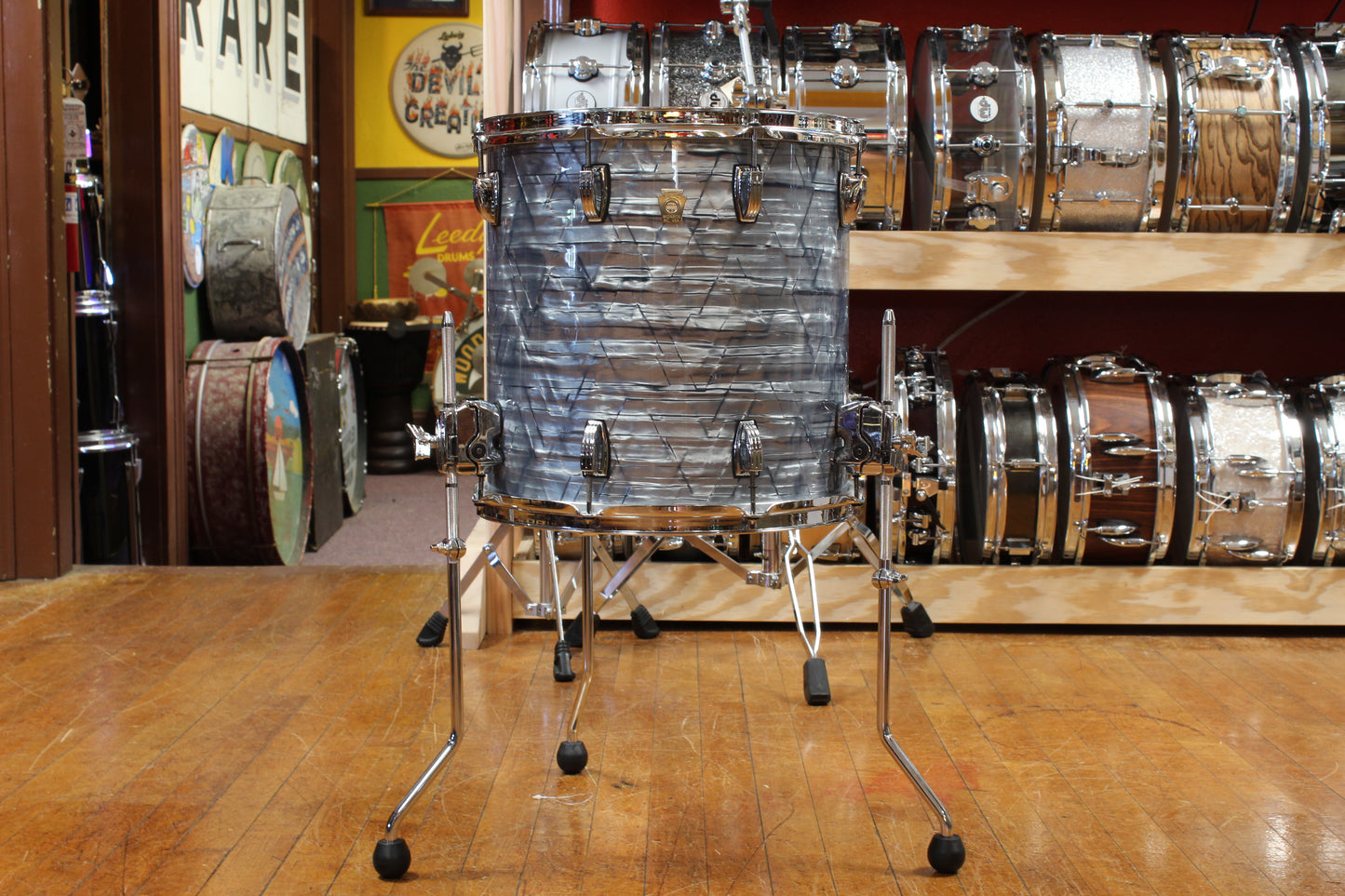 Ludwig Classic Maple Outfit in Sky Blue Pearl 14x20 8x12 14x14