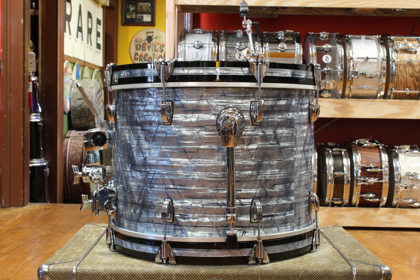 Ludwig Classic Maple Outfit in Sky Blue Pearl 14x20 8x12 14x14