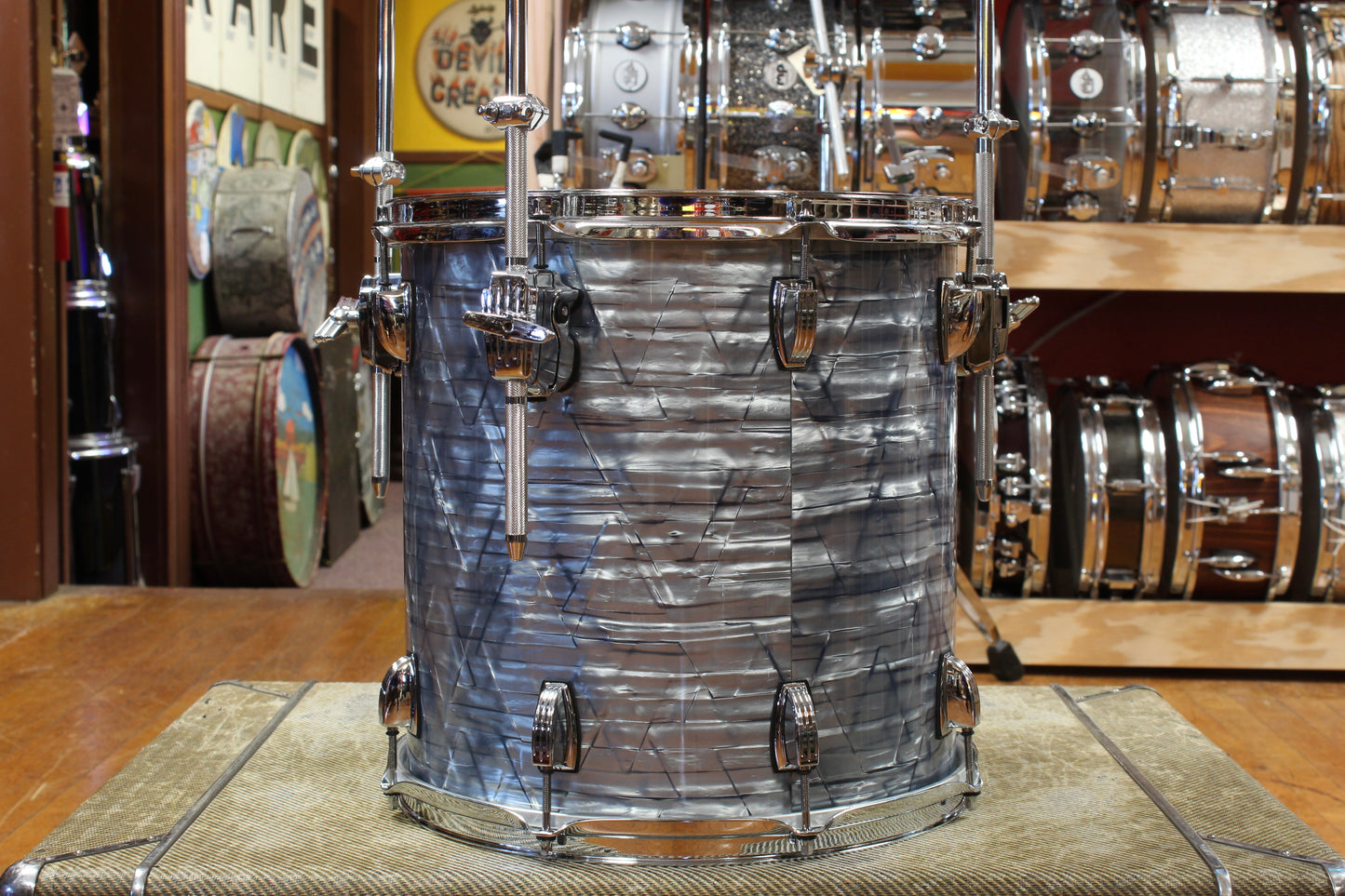 Ludwig Classic Maple Outfit in Sky Blue Pearl 14x20 8x12 14x14