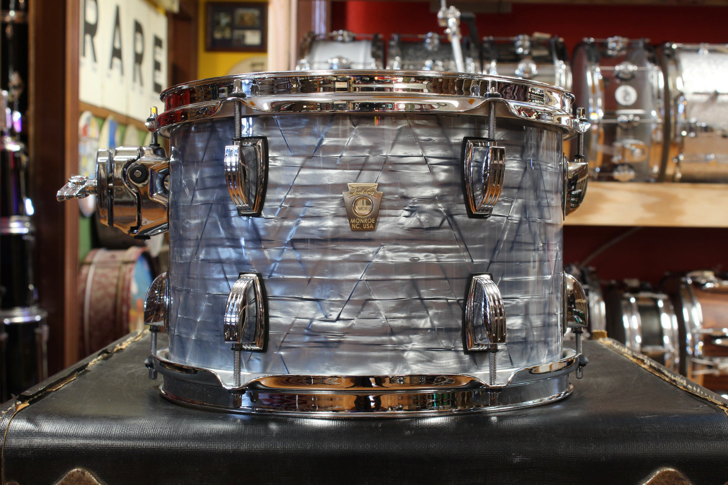 Ludwig Classic Maple Outfit in Sky Blue Pearl 14x20 8x12 14x14