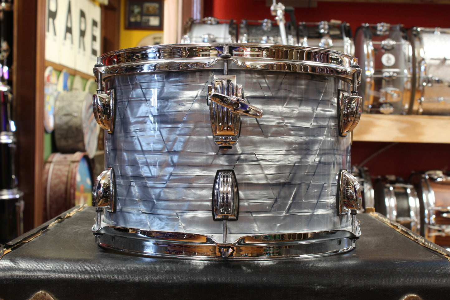 Ludwig Classic Maple Outfit in Sky Blue Pearl 14x20 8x12 14x14