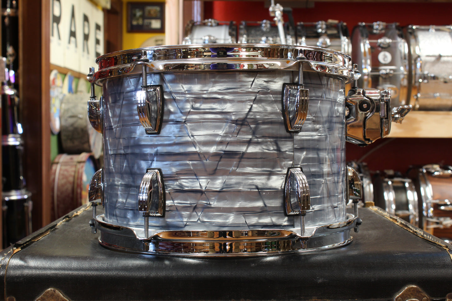 Ludwig Classic Maple Outfit in Sky Blue Pearl 14x20 8x12 14x14